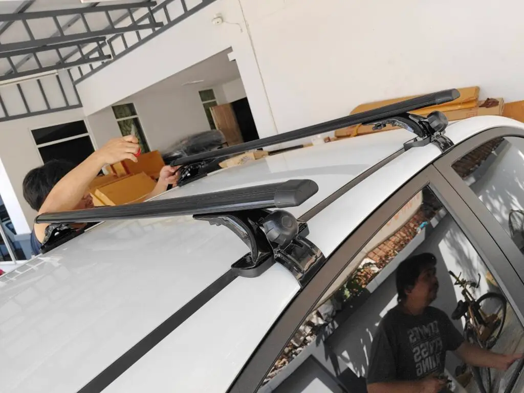 ขาจับแร็คและคานขวาง